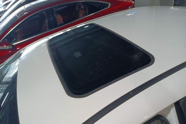 Used BYD Qin New Energy 2021 Travel Edition Roof