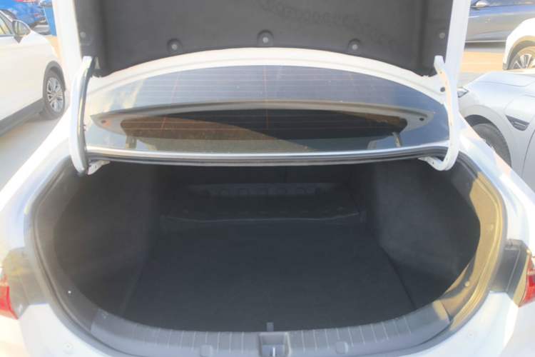 Used BYD Qin New Energy 2021 Travel Edition Trunk