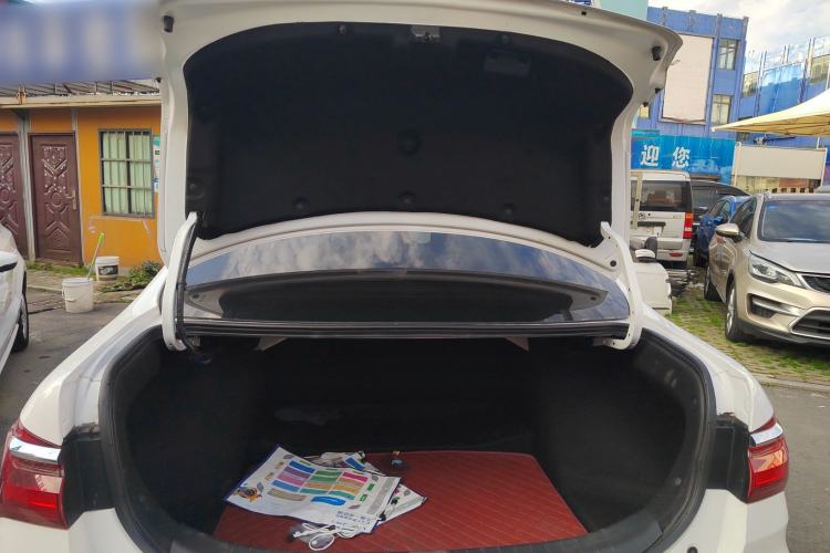 Used BYD Qin New Energy 2021 Travel Edition Trunk