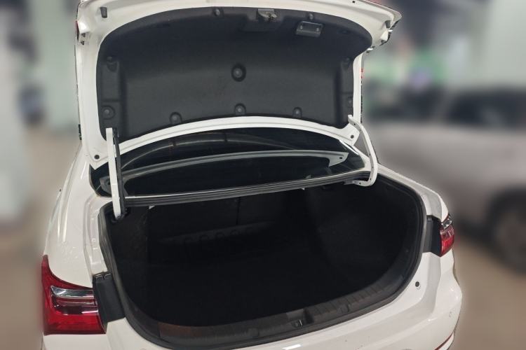 Used BYD Qin New Energy 2021 Travel Edition Trunk