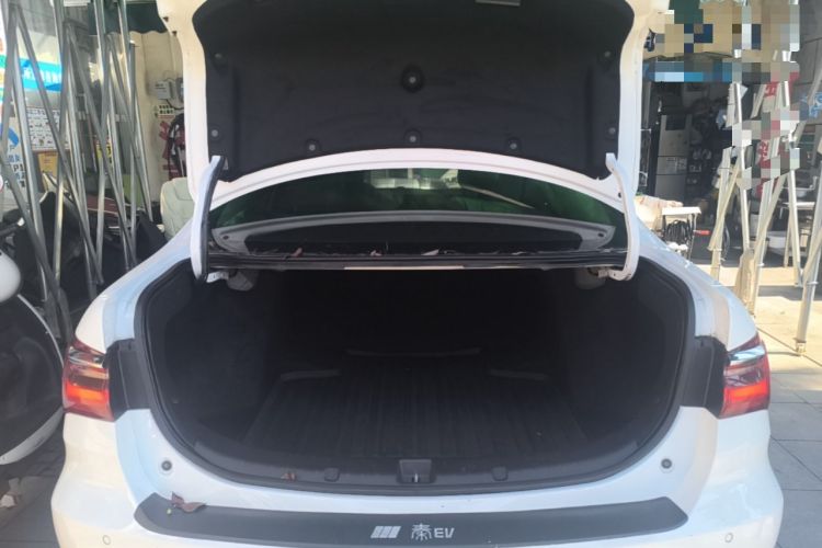 Used BYD Qin New Energy 2021 Travel Edition Trunk