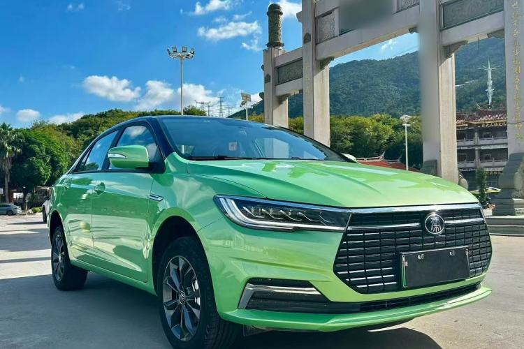 Used BYD Qin New Energy 2024 Standard Edition 450 Exterior 2