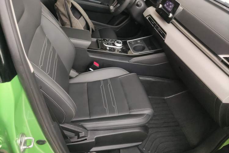 Used BYD Qin New Energy 2024 Standard Edition 450 Right Front Seat
