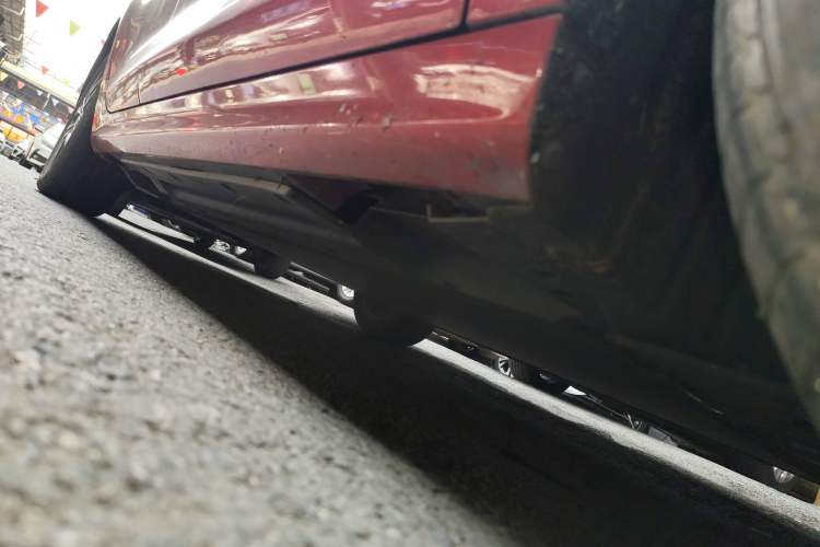 Used BYD Qin PLUS 2021 EV 500KM Luxury Model Right Side Sill
