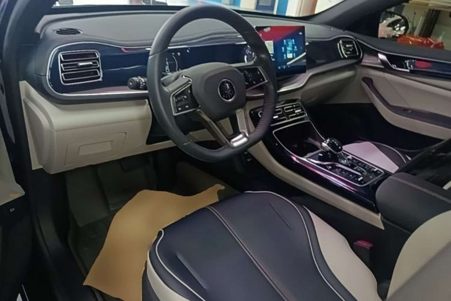 Used BYD Qin PLUS 2021 DM-i 120KM Prestige Model Center Console