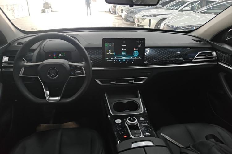 Used BYD Qin PLUS 2021 EV 420KM Commuter Edition Center Console