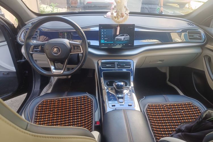 Used BYD Qin PLUS 2021 DM-i 55KM Flagship Model Center Console