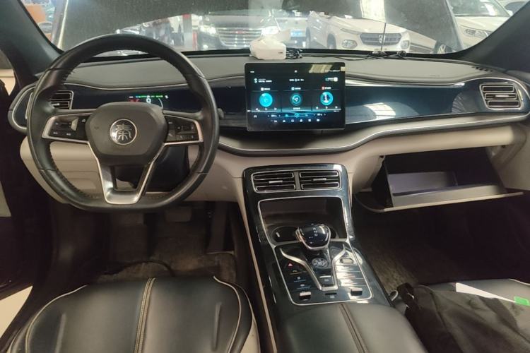 Used BYD Qin PLUS 2021 DM-i 55KM Flagship Model Center Console