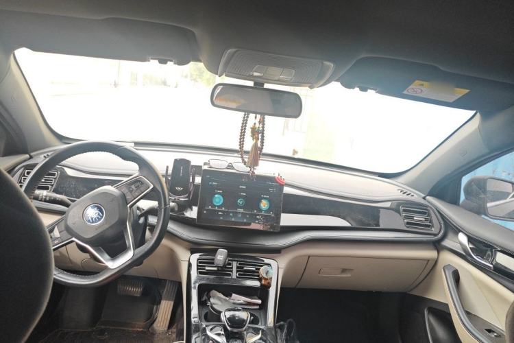 Used BYD Qin PLUS 2021 DM-i 55KM Prestige Model Center Console
