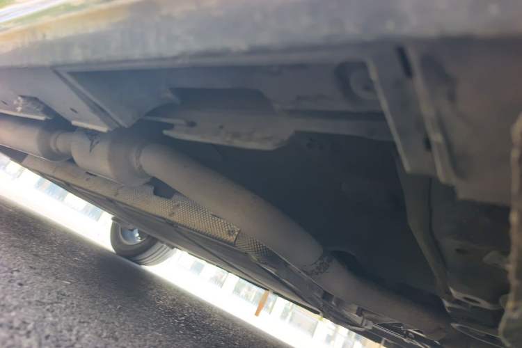 Used BYD Qin PLUS 2021 DM-i 55KM Flagship Model Chassis Front Right