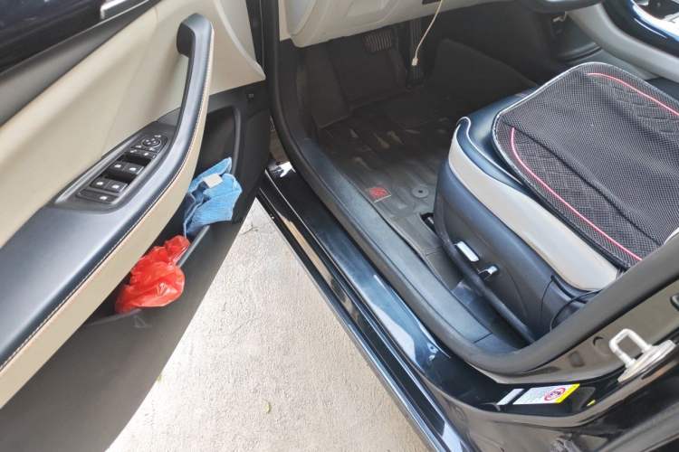Used BYD Qin PLUS 2021 DM-i 55KM Flagship Model Driver Seat