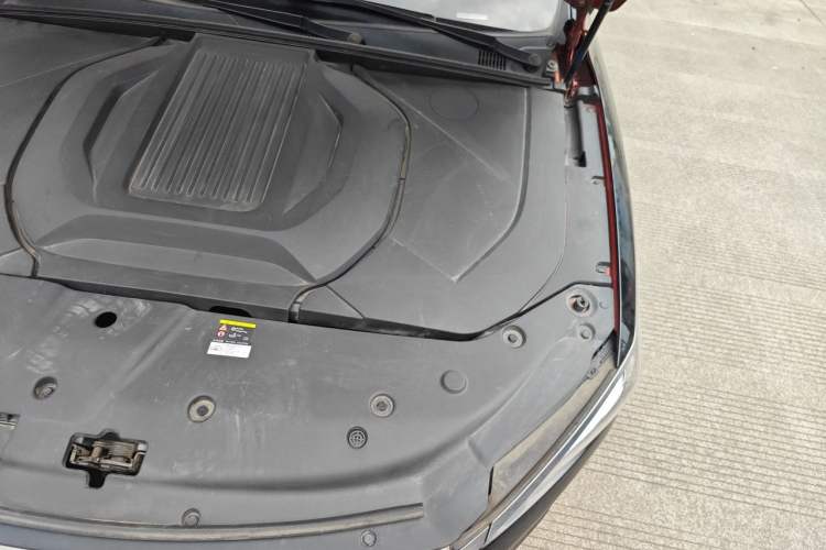 Used BYD Qin PLUS 2021 EV 400KM Luxury Model Engine Bay Left