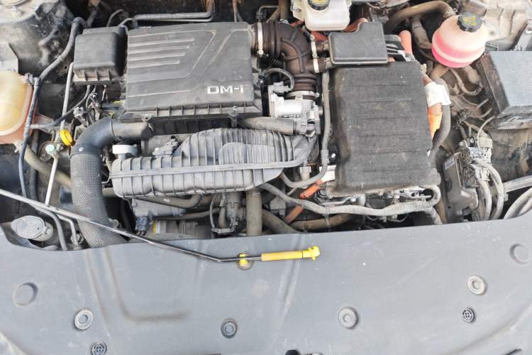 Used BYD Qin PLUS 2021 DM-i 55KM Flagship Model Engine Bay
