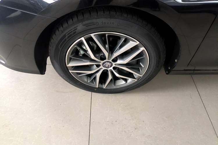 Used BYD Qin PLUS 2021 DM-i 55KM Flagship Model Exterior 4