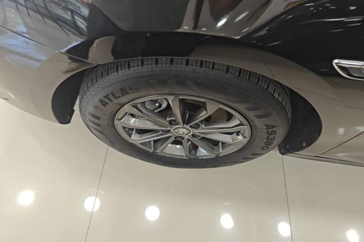 Used BYD Qin PLUS 2021 EV 420KM Commuter Edition Exterior 4