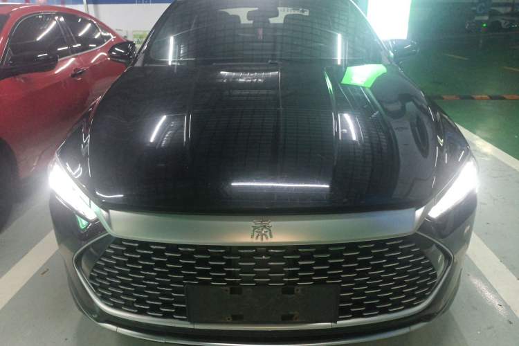 Used BYD Qin PLUS 2021 DM-i 55KM Flagship Model Front
