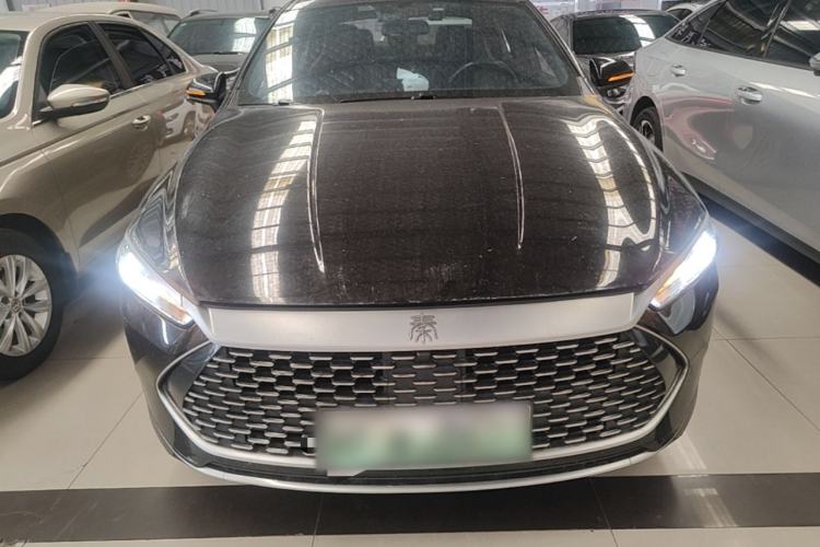 Used BYD Qin PLUS 2021 DM-i 55KM Flagship Model Front