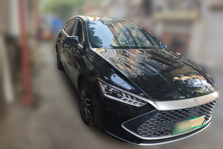 Used BYD Qin PLUS 2021 DM-i 55KM Flagship Model Front Right 45 Deg