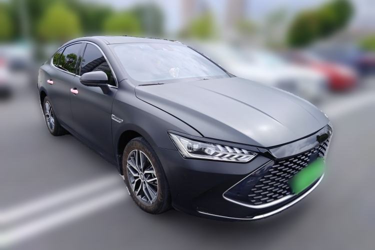 Used BYD Qin PLUS 2021 DM-i 120KM Flagship Model Front Right 45 Deg