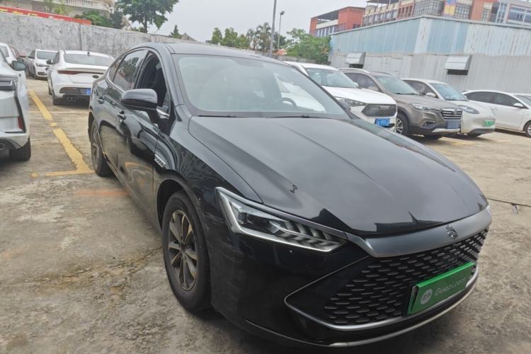 Used BYD Qin PLUS 2021 DM-i 55KM Prestige Model Front Right 45 Deg