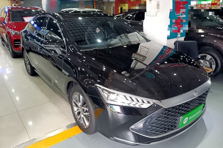 Used BYD Qin PLUS 2021 DM-i 55KM Flagship Model Front Right 45 Deg