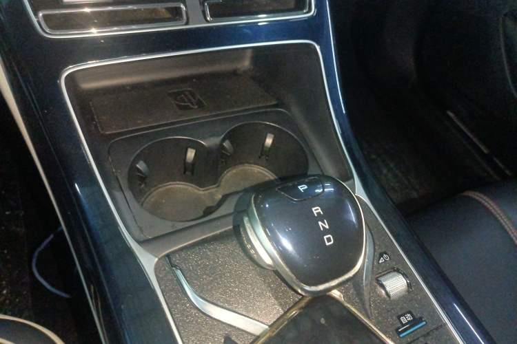 Used BYD Qin PLUS 2021 DM-i 55KM Flagship Model Gear Lever