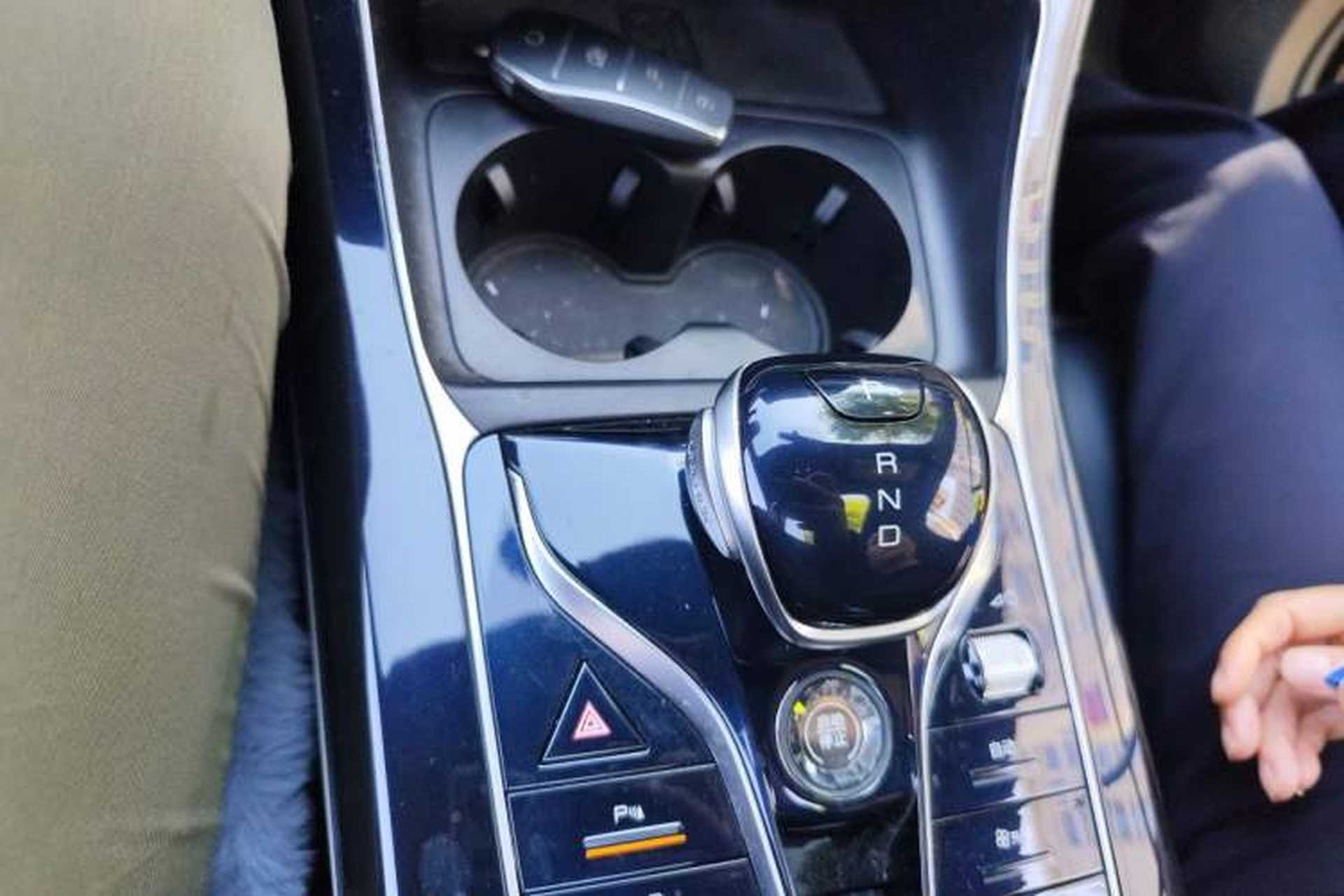 Used BYD Qin PLUS 2021 DM-i 55KM Flagship Model Gear Lever