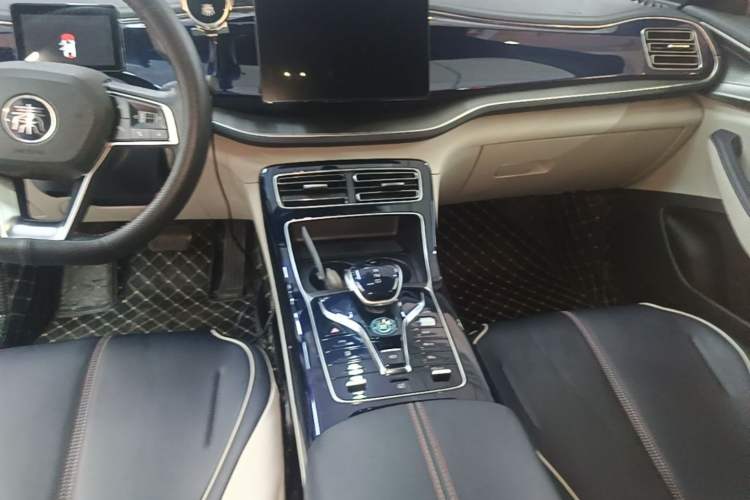 Used BYD Qin PLUS 2021 DM-i 55KM Flagship Model Gear Lever