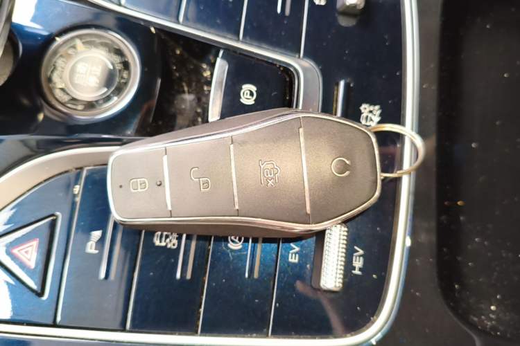 Used BYD Qin PLUS 2021 DM-i 55KM Flagship Model Interior 1