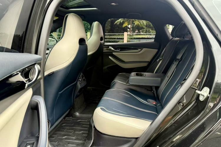 Used BYD Qin PLUS 2021 DM-i 55KM Flagship Model Interior 2
