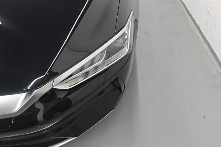 Used BYD Qin PLUS 2021 EV 420KM Commuter Edition Left Front Headlight