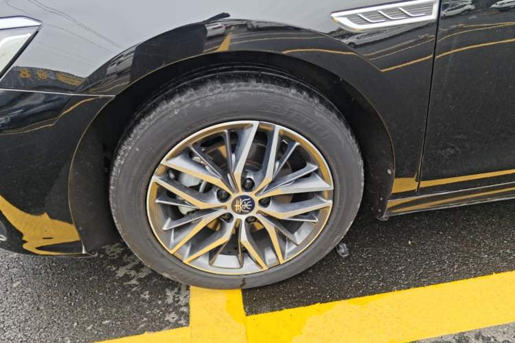 Used BYD Qin PLUS 2021 DM-i 55KM Flagship Model Left Front Wheel Hub