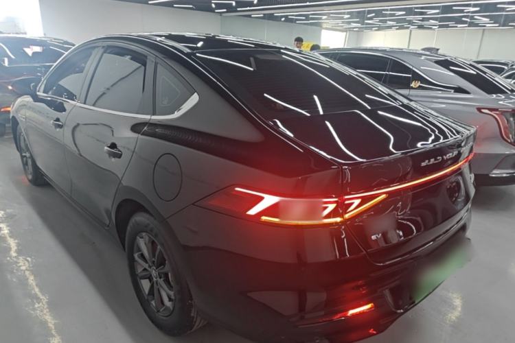 Used BYD Qin PLUS 2021 EV 420KM Commuter Edition Rear Left 45 Deg