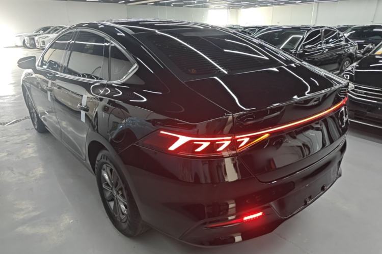 Used BYD Qin PLUS 2021 EV 420KM Commuter Edition Rear Left 45 Deg