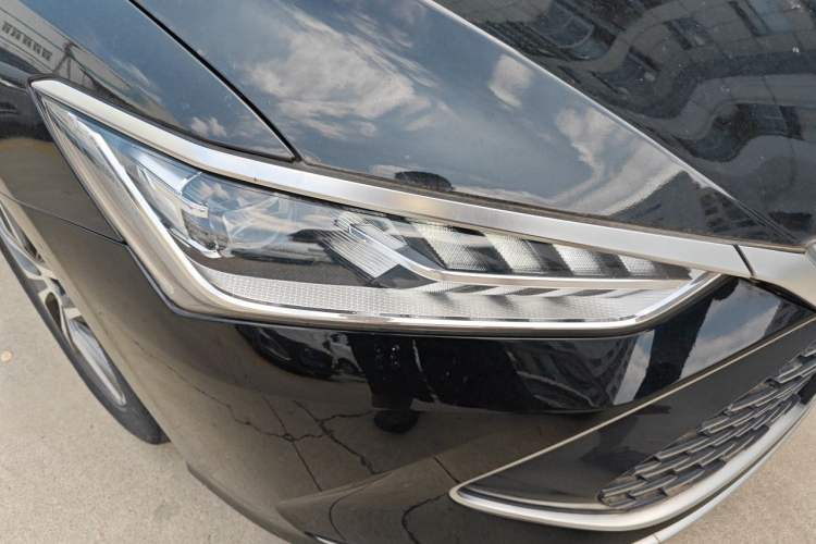 Used BYD Qin PLUS 2021 DM-i 55KM Flagship Model Right Front Headlight