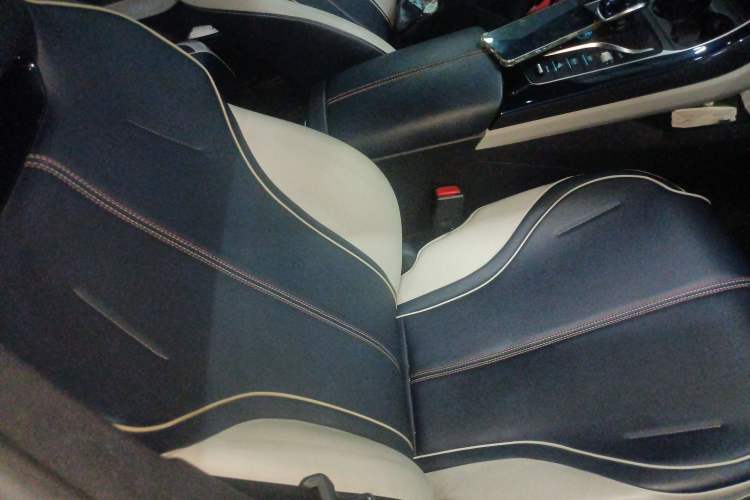 Used BYD Qin PLUS 2021 DM-i 55KM Flagship Model Right Front Seat