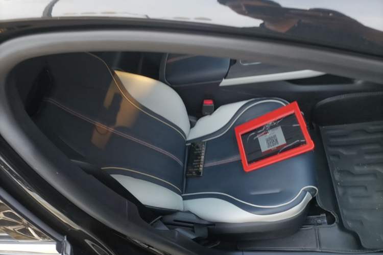 Used BYD Qin PLUS 2021 DM-i 55KM Flagship Model Right Front Seat