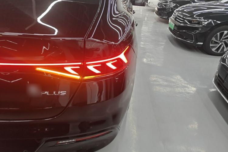 Used BYD Qin PLUS 2021 EV 420KM Commuter Edition Right Rear Taillight