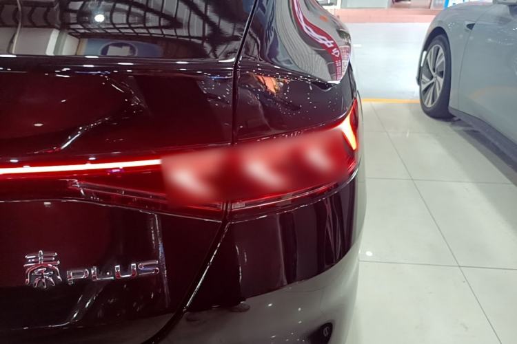Used BYD Qin PLUS 2021 DM-i 55KM Flagship Model Right Rear Taillight