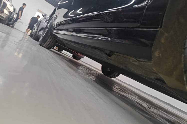 Used BYD Qin PLUS 2021 EV 420KM Commuter Edition Right Side Sill