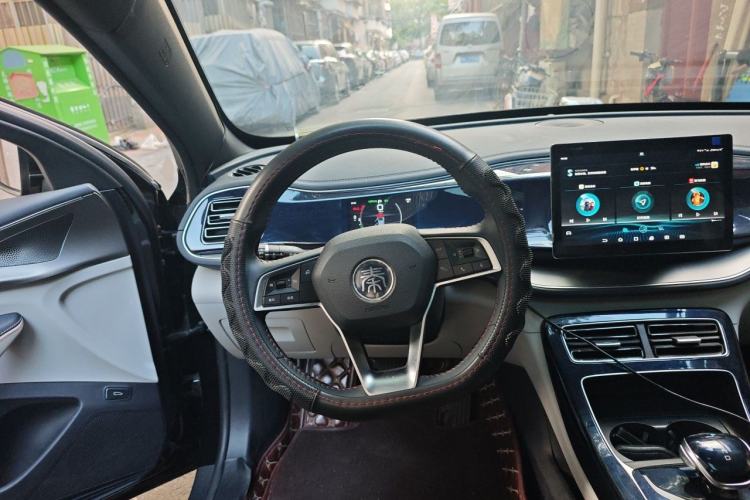 Used BYD Qin PLUS 2021 DM-i 55KM Flagship Model Steering Wheel