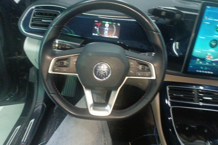 Used BYD Qin PLUS 2021 DM-i 55KM Flagship Model Steering Wheel