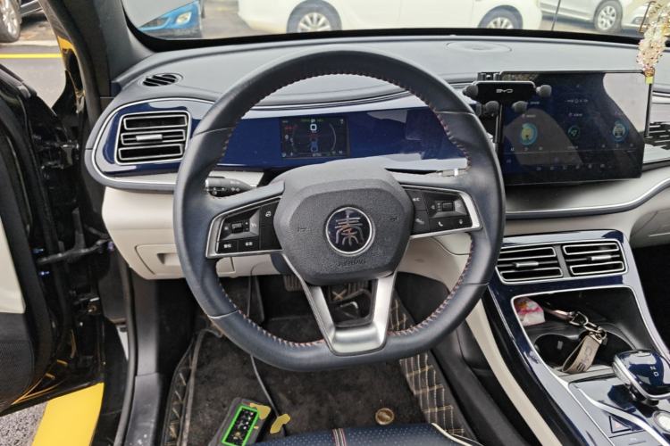 Used BYD Qin PLUS 2021 DM-i 55KM Flagship Model Steering Wheel