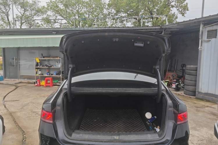 Used BYD Qin PLUS 2021 DM-i 55KM Prestige Model Trunk