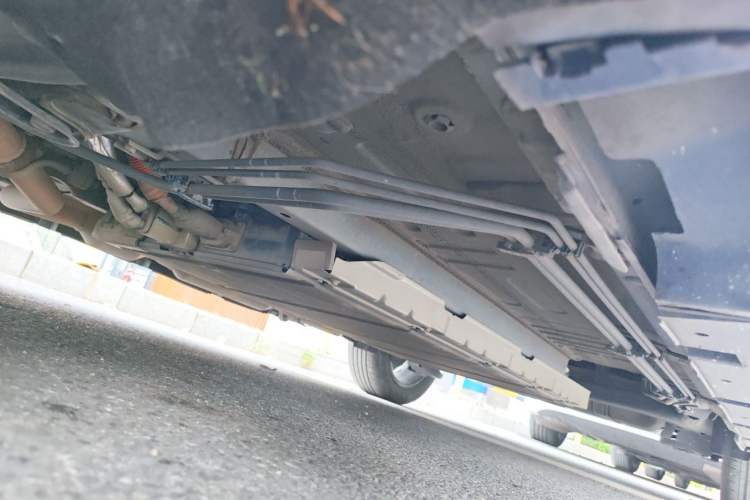 Used BYD Qin PLUS 2021 DM-i 55KM Flagship Model Chassis Front Left