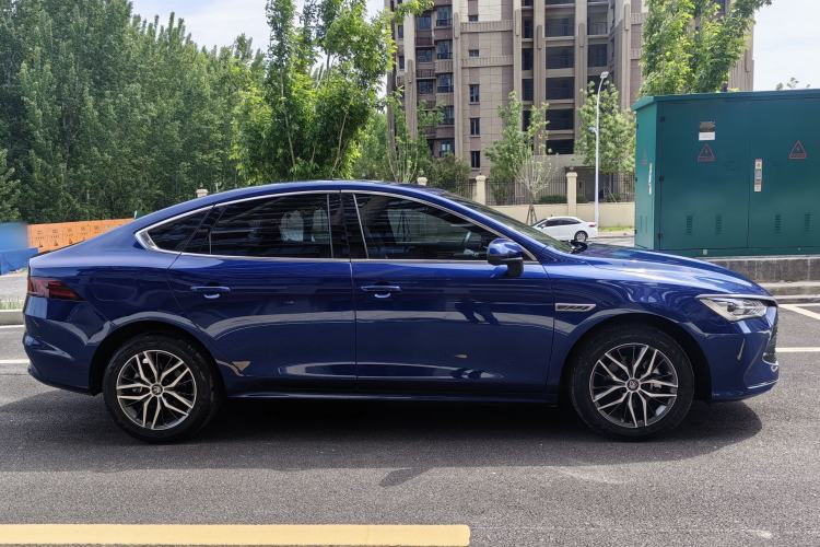 Used BYD Qin PLUS 2021 DM-i 120KM Flagship Model Exterior 3
