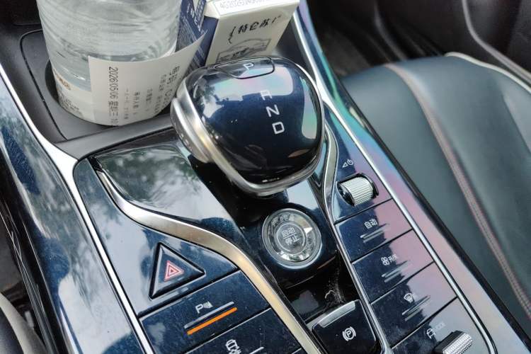 Used BYD Qin PLUS 2021 DM-i 55KM Flagship Model Gear Lever