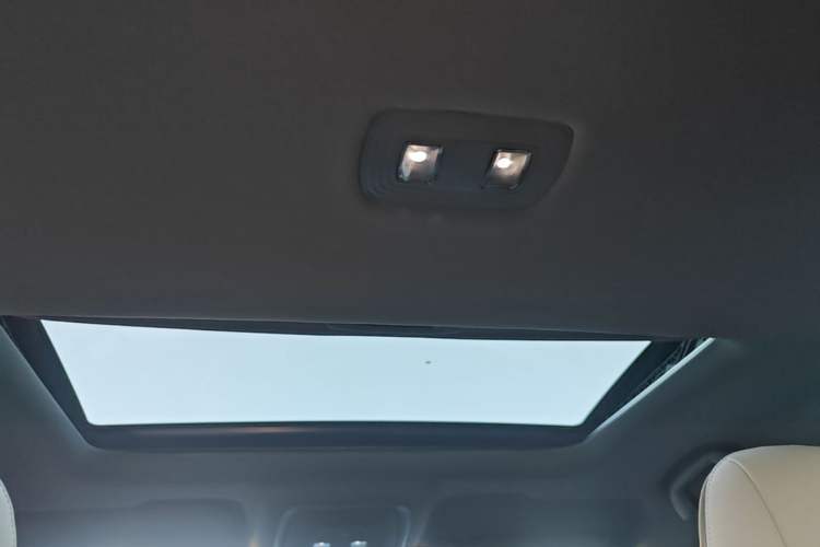 Used BYD Qin PLUS 2021 DM-i 120KM Flagship Model Headliner