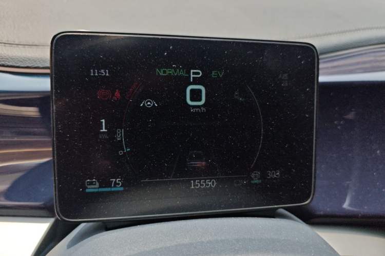Used BYD Qin PLUS 2021 DM-i 120KM Flagship Model Instrument Cluster