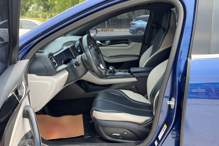 Used BYD Qin PLUS 2021 DM-i 55KM Flagship Model Interior 3